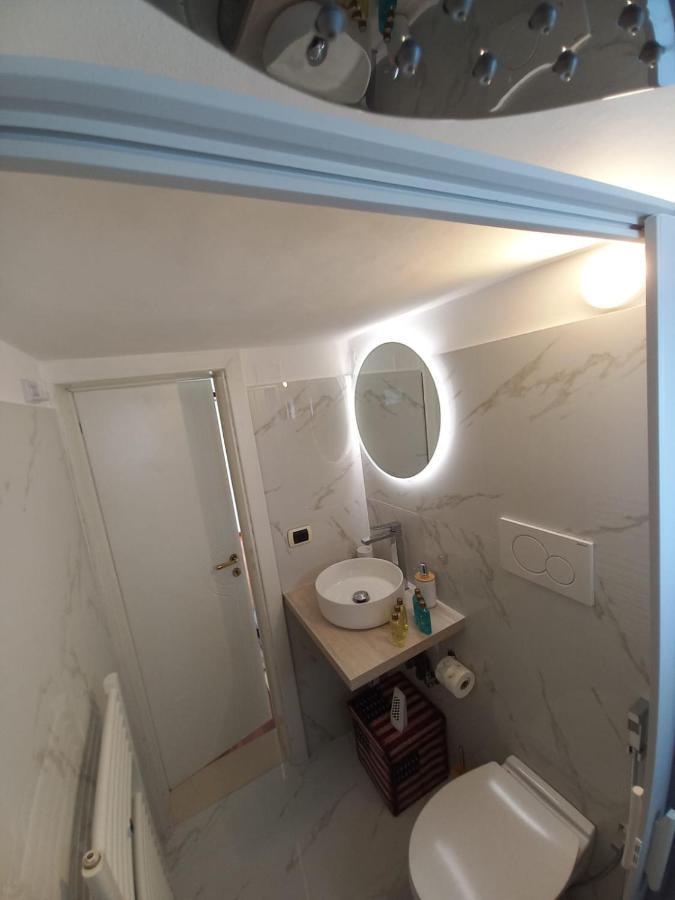 Sole Amare Guest House Bari Eksteriør billede