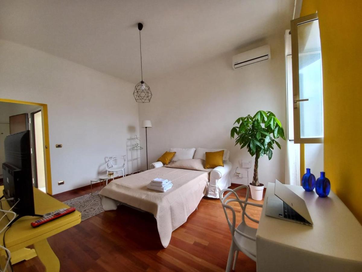 Sole Amare Guest House Bari Eksteriør billede